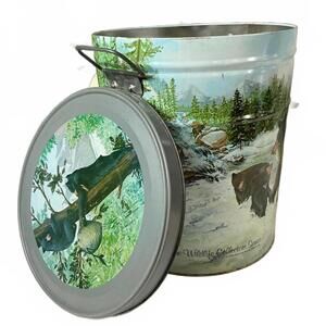 Vintage Keystone Wildlife Collectors Series Tin Bears Nature Scene Large Handles